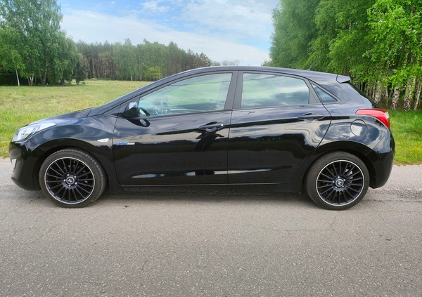 Hyundai I30 cena 37900 przebieg: 156000, rok produkcji 2014 z Świdnica małe 121